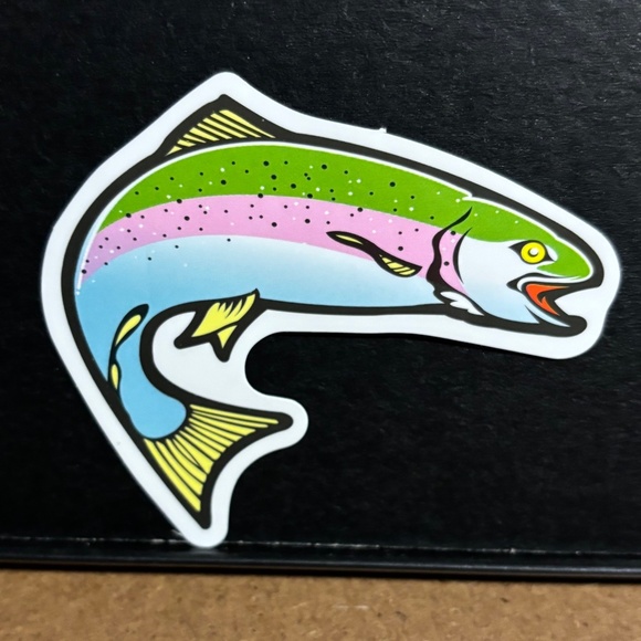 FRESHWATER FISH STICKER - Picture 1 of 1